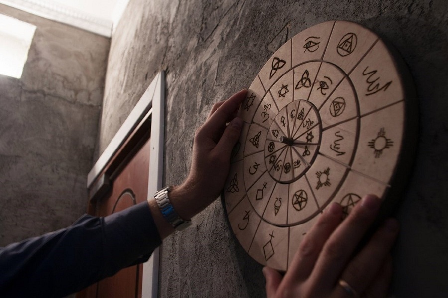 Квест в реальности Проклятие старинной усадьбы от компании Изоляция Квест в реальности Проклятие старинной усадьбы от компании Изоляция