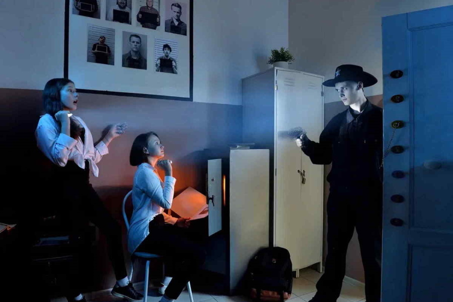 Квест в реальности Полицейский участок от компании Изоляция Квест в реальности Полицейский участок от компании Изоляция